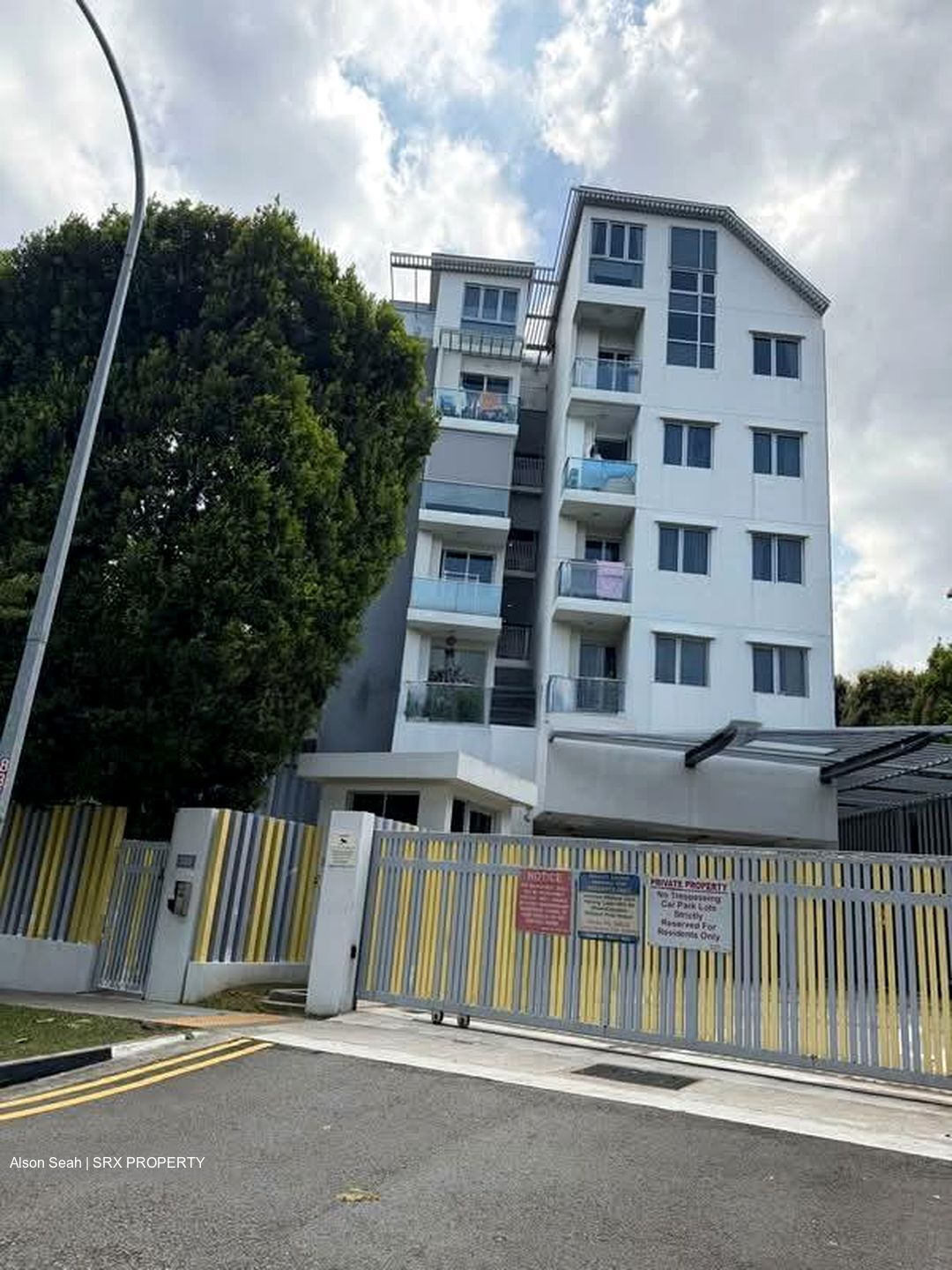 The Vue (D19), Apartment #566687671